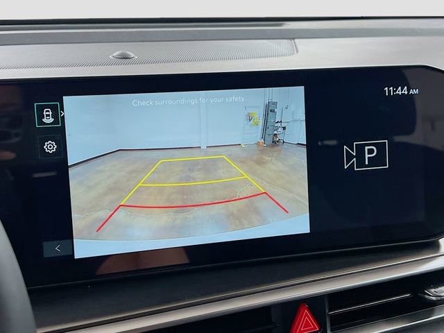 New 2026 Kia Sorento LX image 13