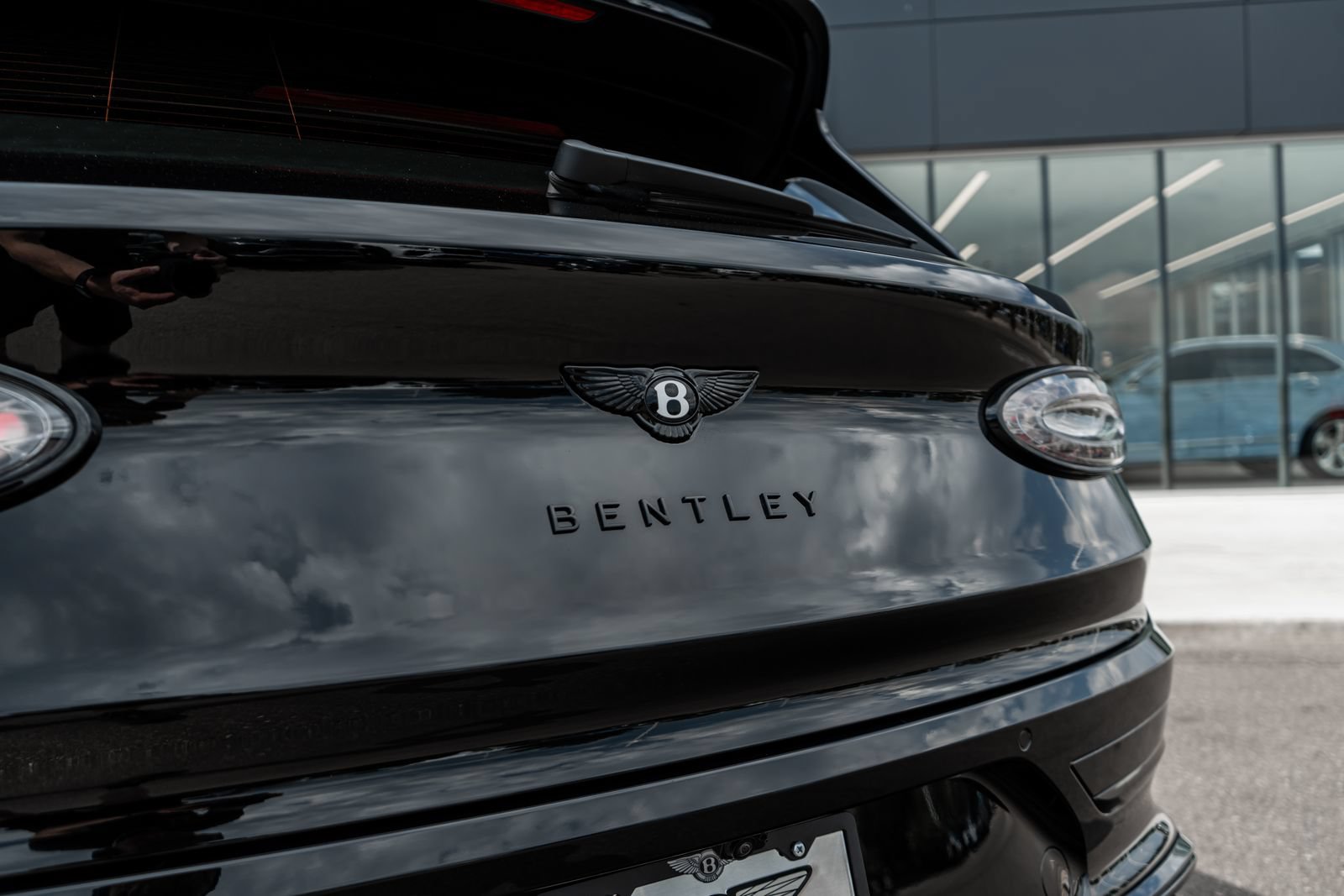 Certified 2026 Bentley Bentayga Speed AWD/4WD image 10
