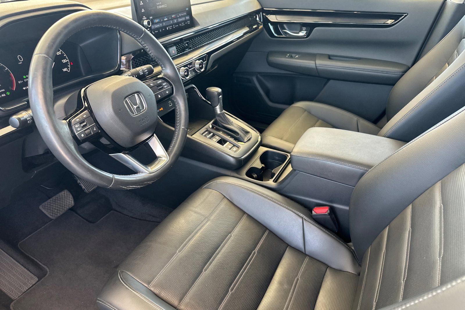 Used 2024 Honda CR-V EX-L image 10