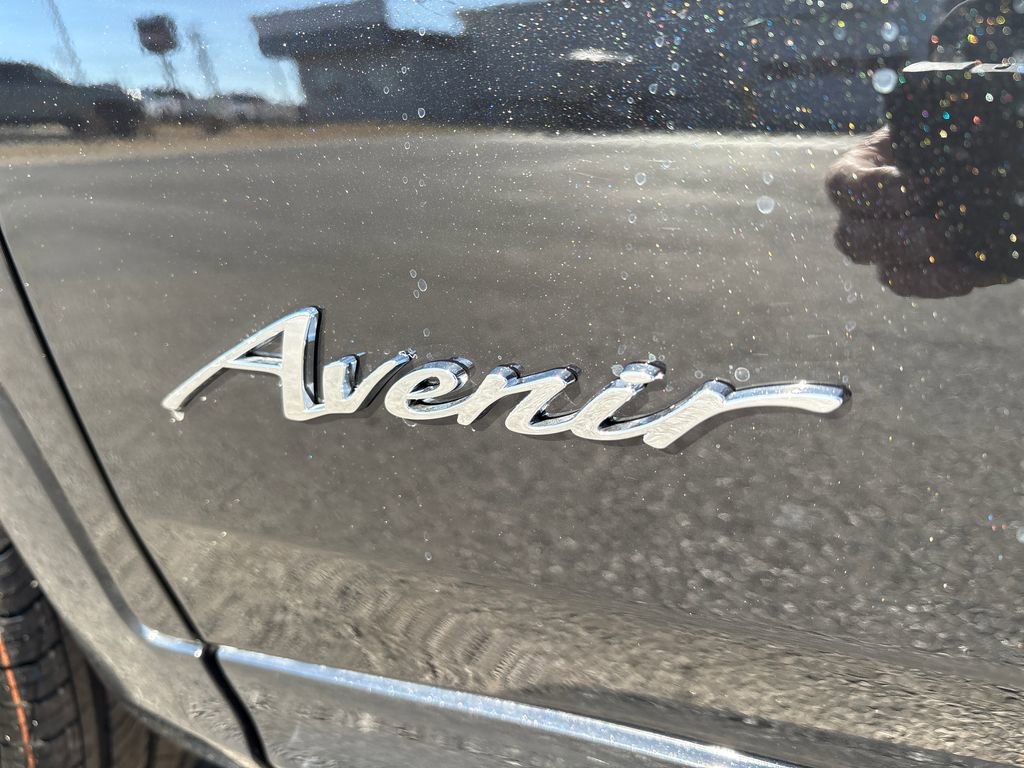 New 2026 Buick Envista Avenir FWD image 9