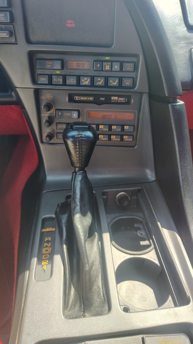 Used 1990 Chevrolet Corvette Coupe RWD image 26