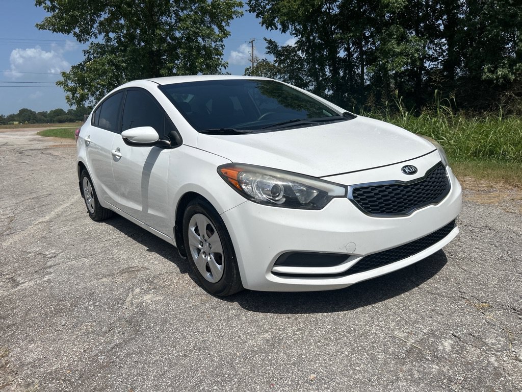 Used 2016 Kia Forte LX FWD image 1