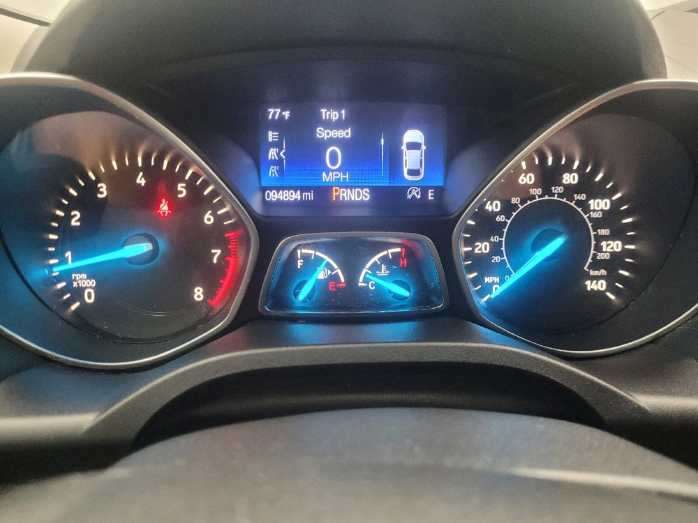 Used 2017 Ford Escape SE w/ SE Sport Appearance Package AWD/4WD image 23