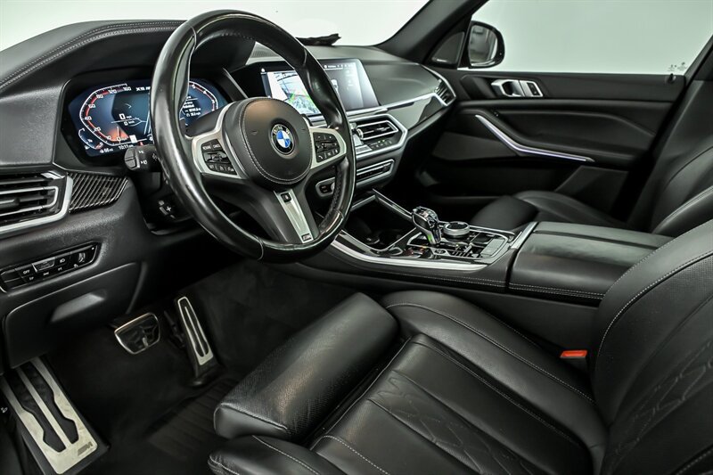 Used 2022 BMW X5 M50i w/ Executive Package AWD/4WD image 16