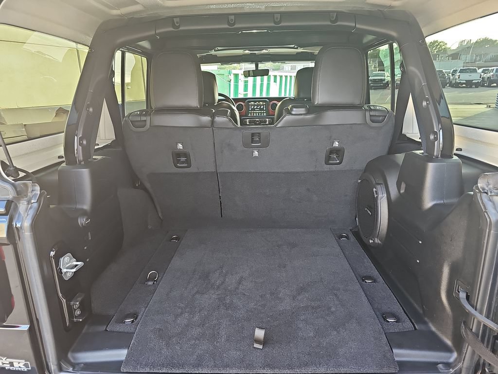 Used 2020 Jeep Wrangler Unlimited Rubicon AWD/4WD image 12