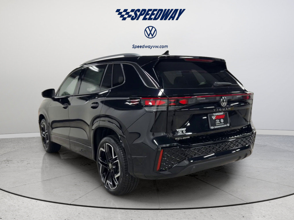 New 2026 Volkswagen Tiguan SEL R-Line AWD/4WD image 8