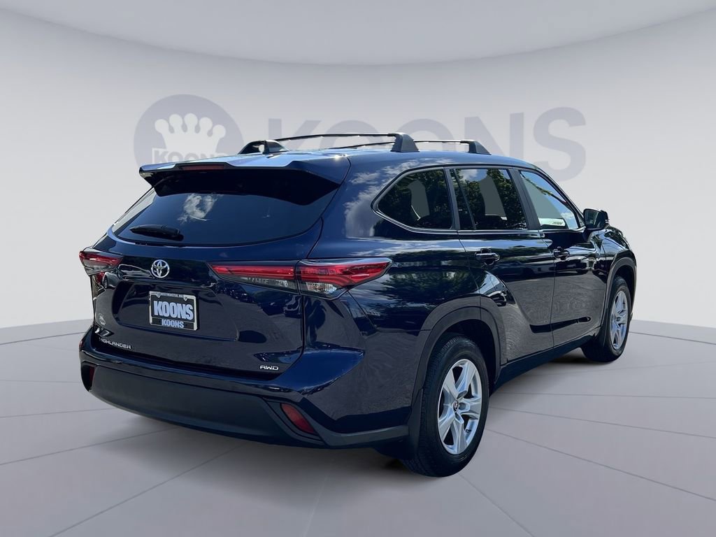 Used 2023 Toyota Highlander L AWD/4WD image 7