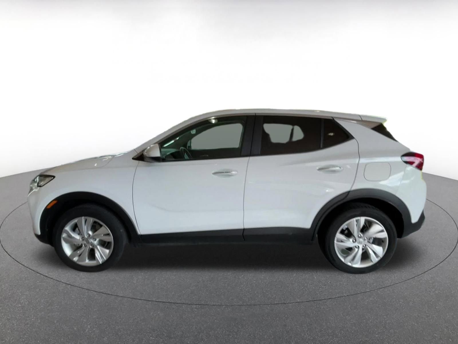 Used 2025 Buick Encore GX Preferred image 9