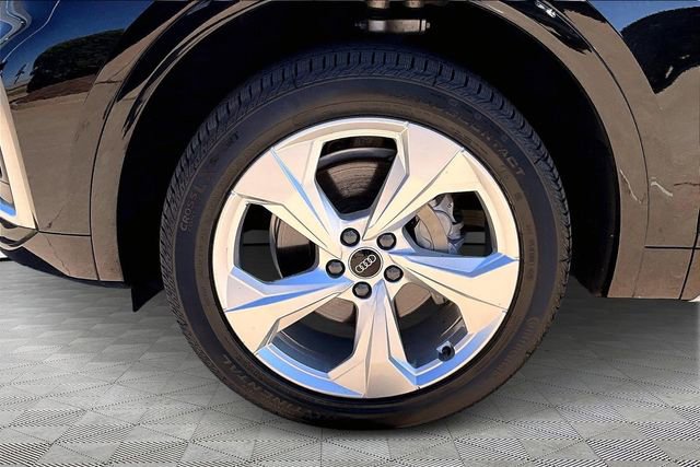 Used 2023 Audi Q5 2.0T Premium Plus w/ Premium Plus Package image 8