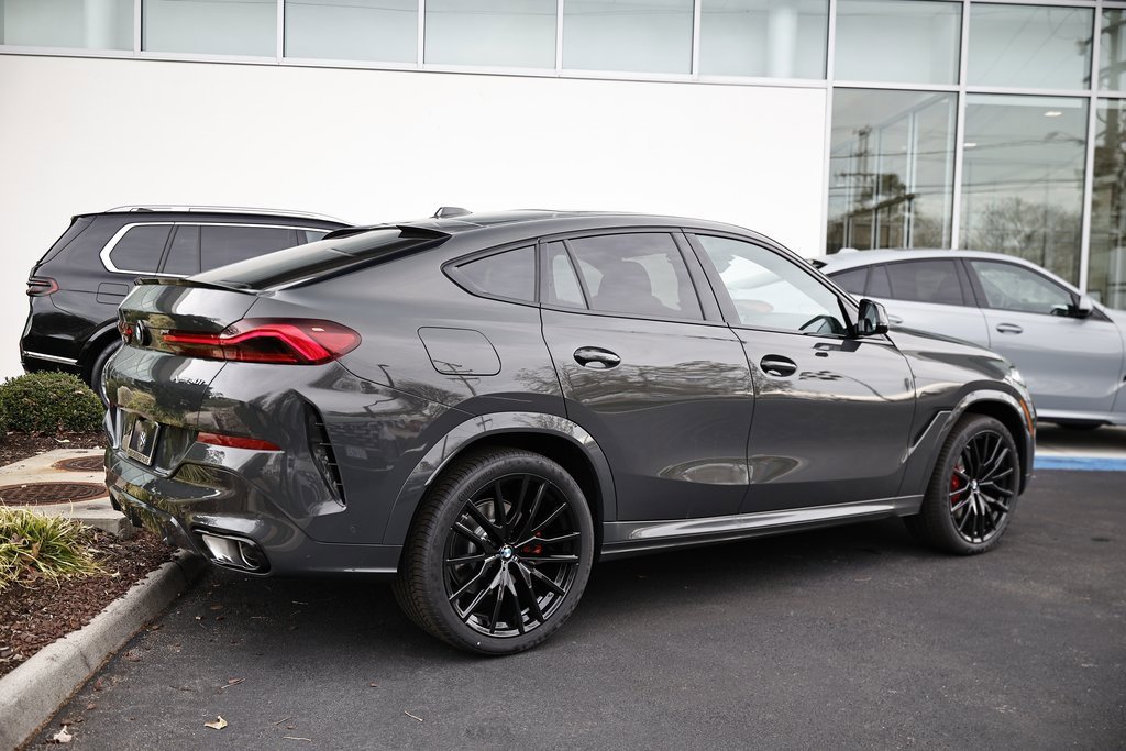 New 2026 BMW X6 xDrive40i w/ Premium Package image 7