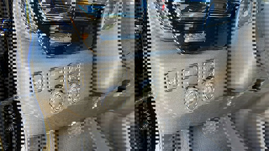 New 2026 Chevrolet Silverado 2500 ZR2 image 20