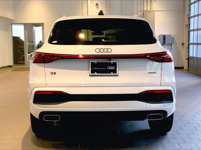Certified 2025 Audi Q5 Premium w/ Convenience Package AWD/4WD image 6