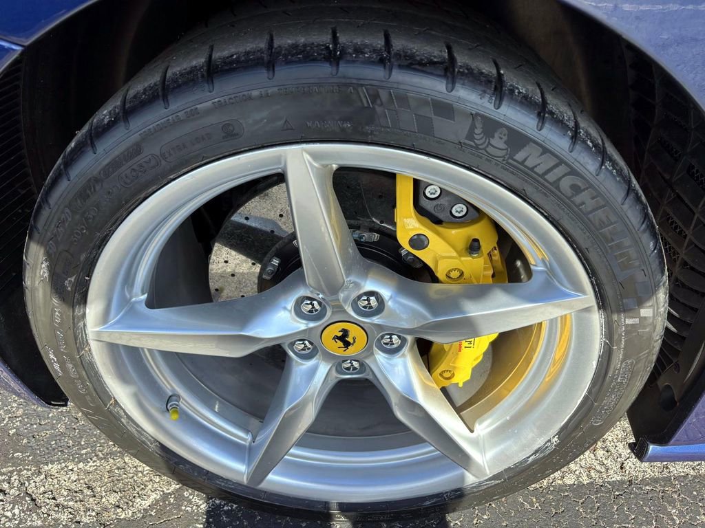 Used 2017 Ferrari 488 Spider image 58