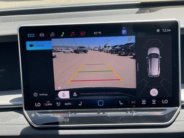 New 2026 Volkswagen Tiguan SE R-Line FWD image 15