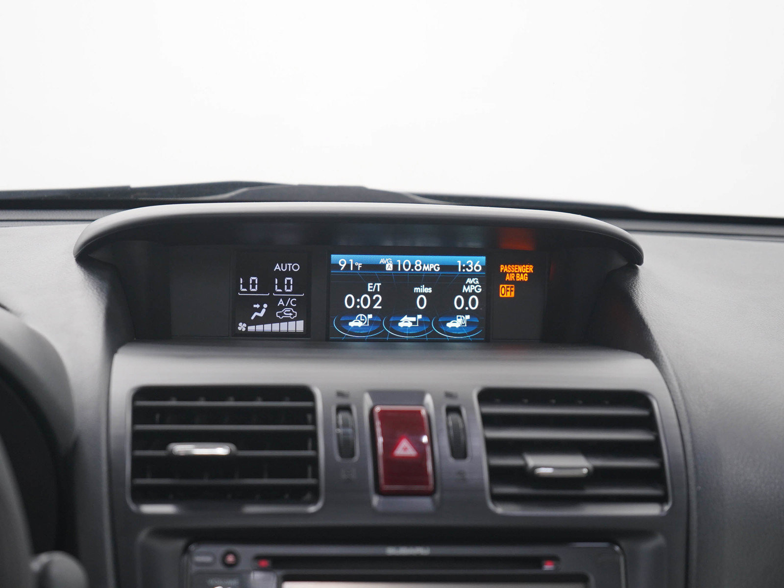 Used 2015 Subaru Forester 2.5i Touring w/ Eyesight & Navigation System AWD/4WD image 18