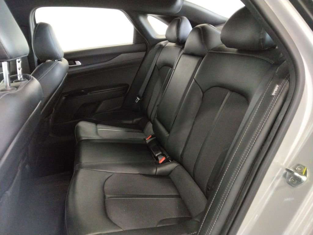 Used 2023 Kia K5 GT-Line image 31