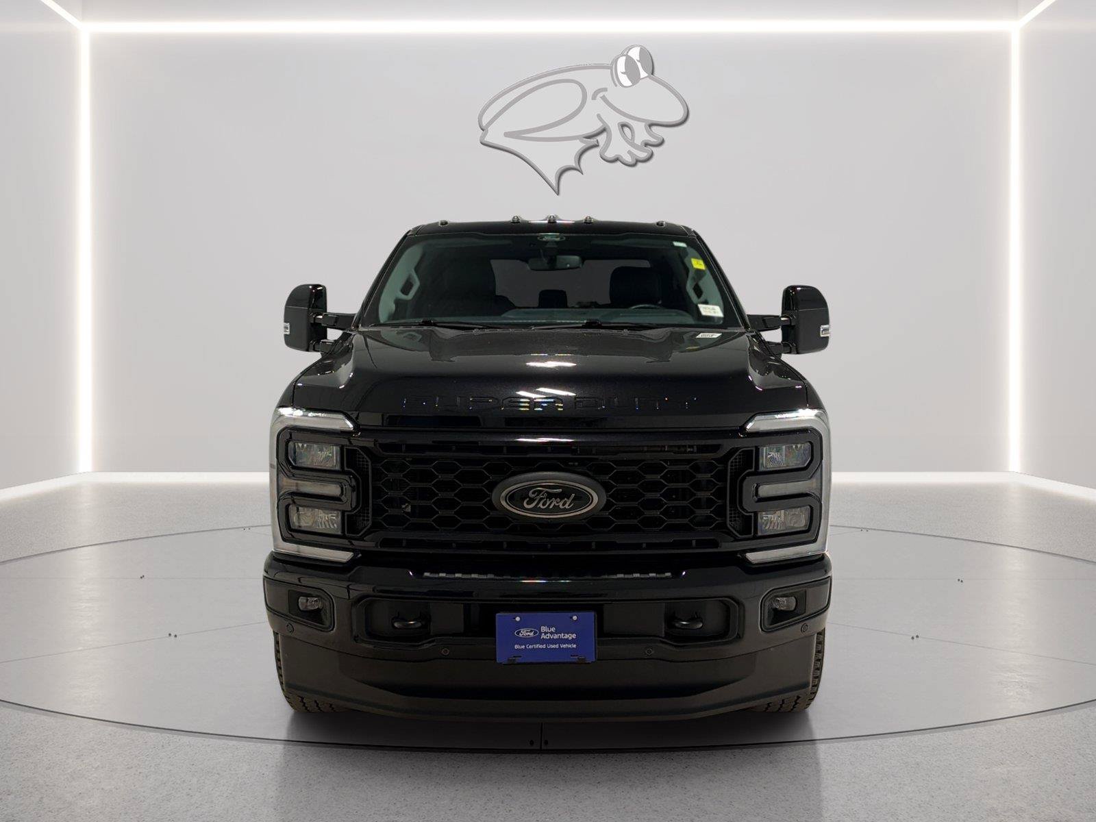 Certified 2025 Ford F350 Lariat w/ Lariat Ultimate Package AWD/4WD image 8