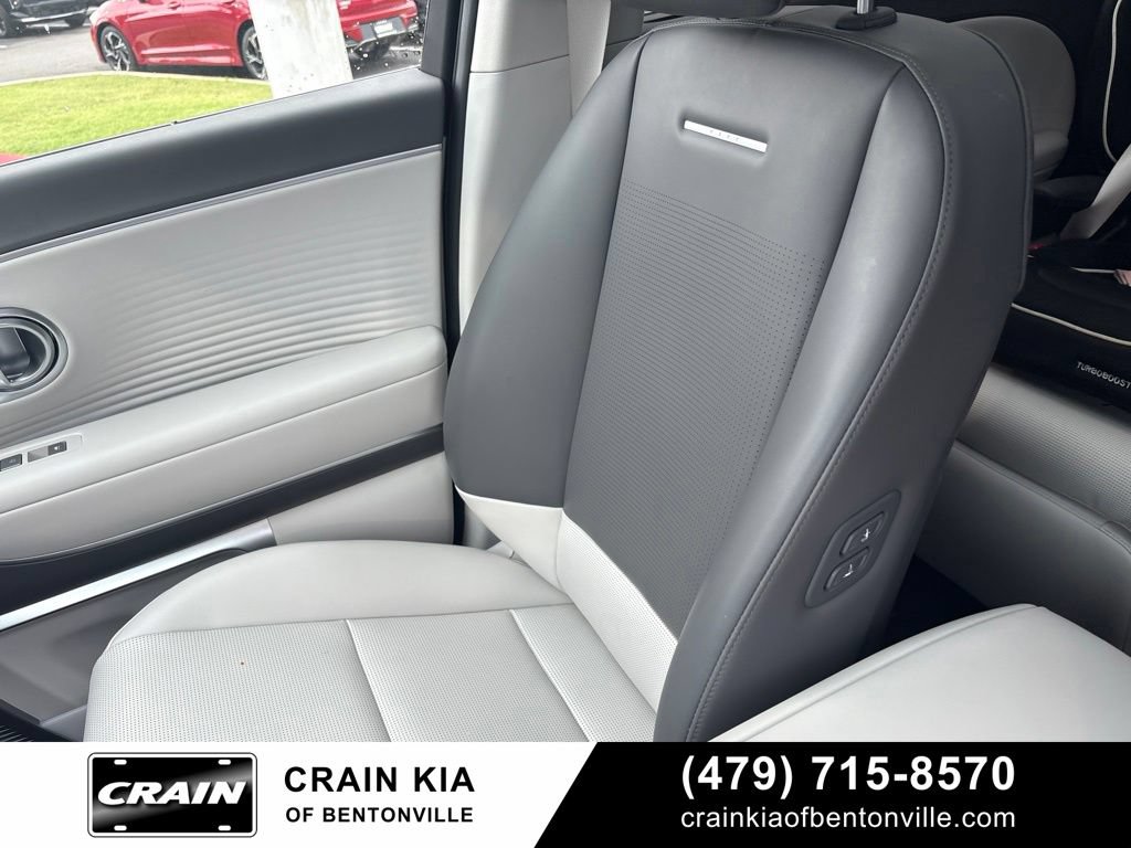 Used 2026 Hyundai Ioniq 9 Limited AWD/4WD image 14
