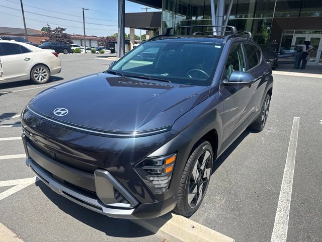 Used 2024 Hyundai Kona Limited AWD/4WD image 1