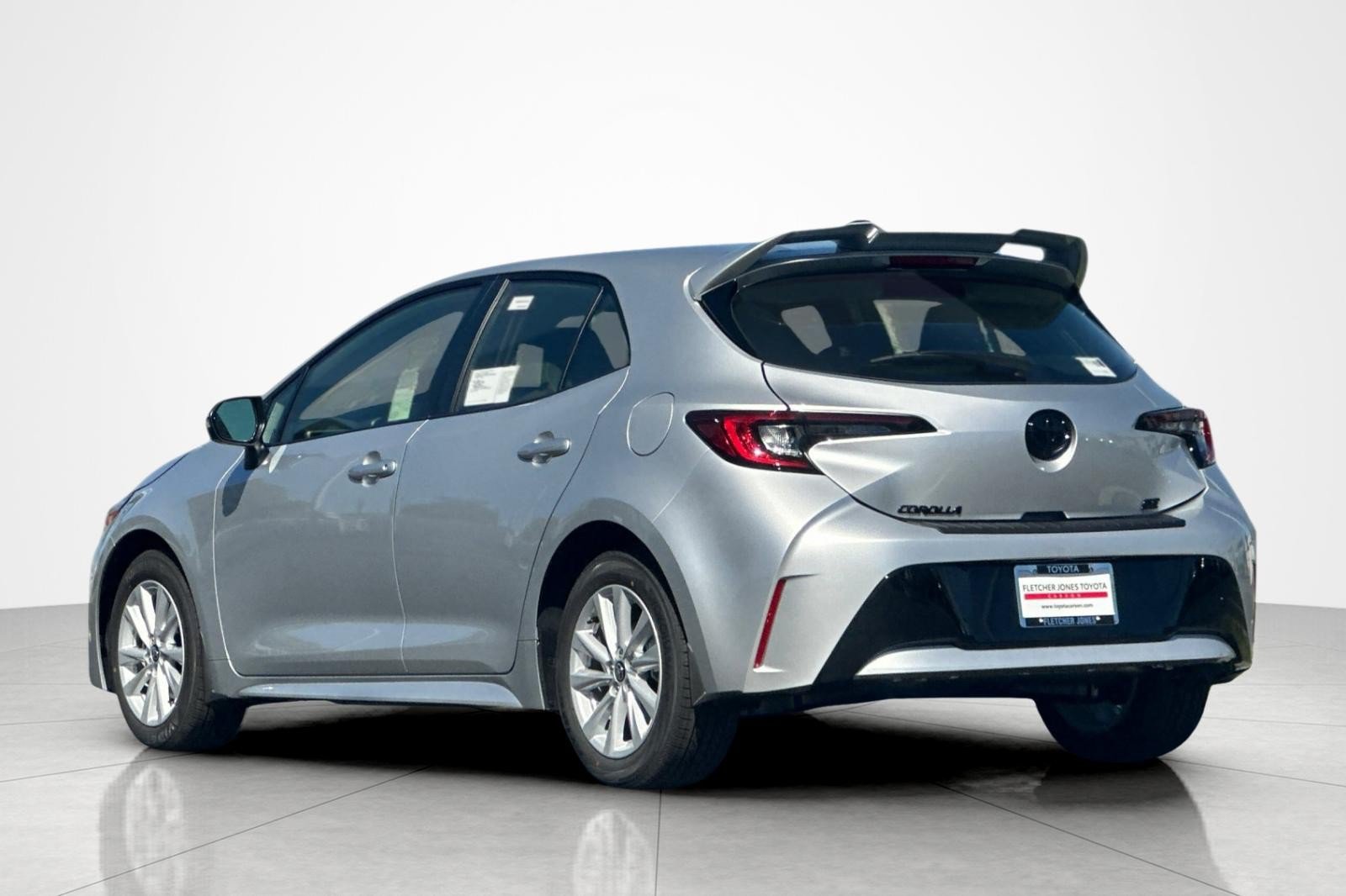 New 2027 Toyota Corolla SE w/ SE Premium Package FWD image 3