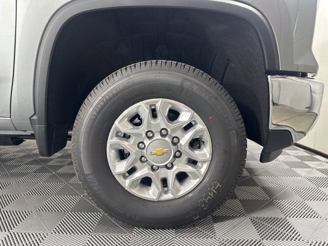 New 2026 Chevrolet Silverado 2500 LT image 7