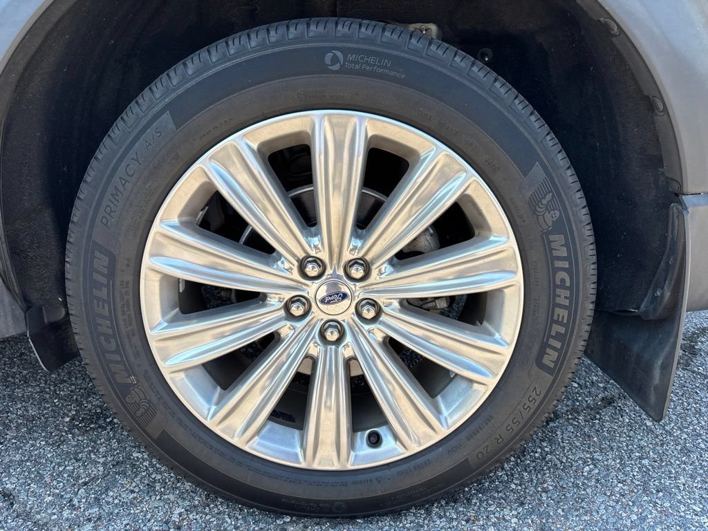 Used 2020 Ford Explorer Limited w/ Class III Trailer Tow Package AWD/4WD image 15