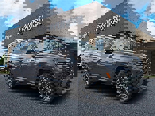 New 2025 Hyundai Tucson SEL