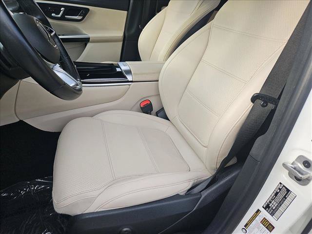 Used 2023 Mercedes-Benz GLC 300 image 15