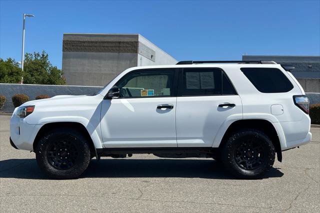 Certified 2021 Toyota 4Runner Venture w/ Moonroof Package AWD/4WD image 9
