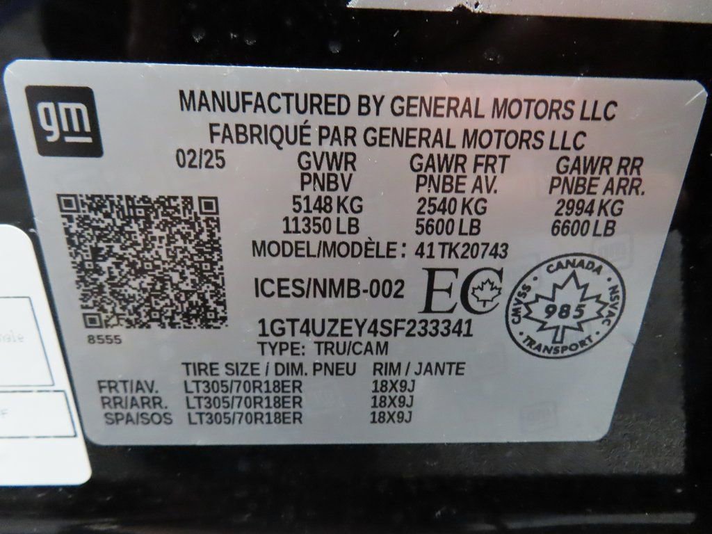 Used 2025 GMC Sierra 2500 AT4X w/ AT4X AEV Edition AWD/4WD image 83