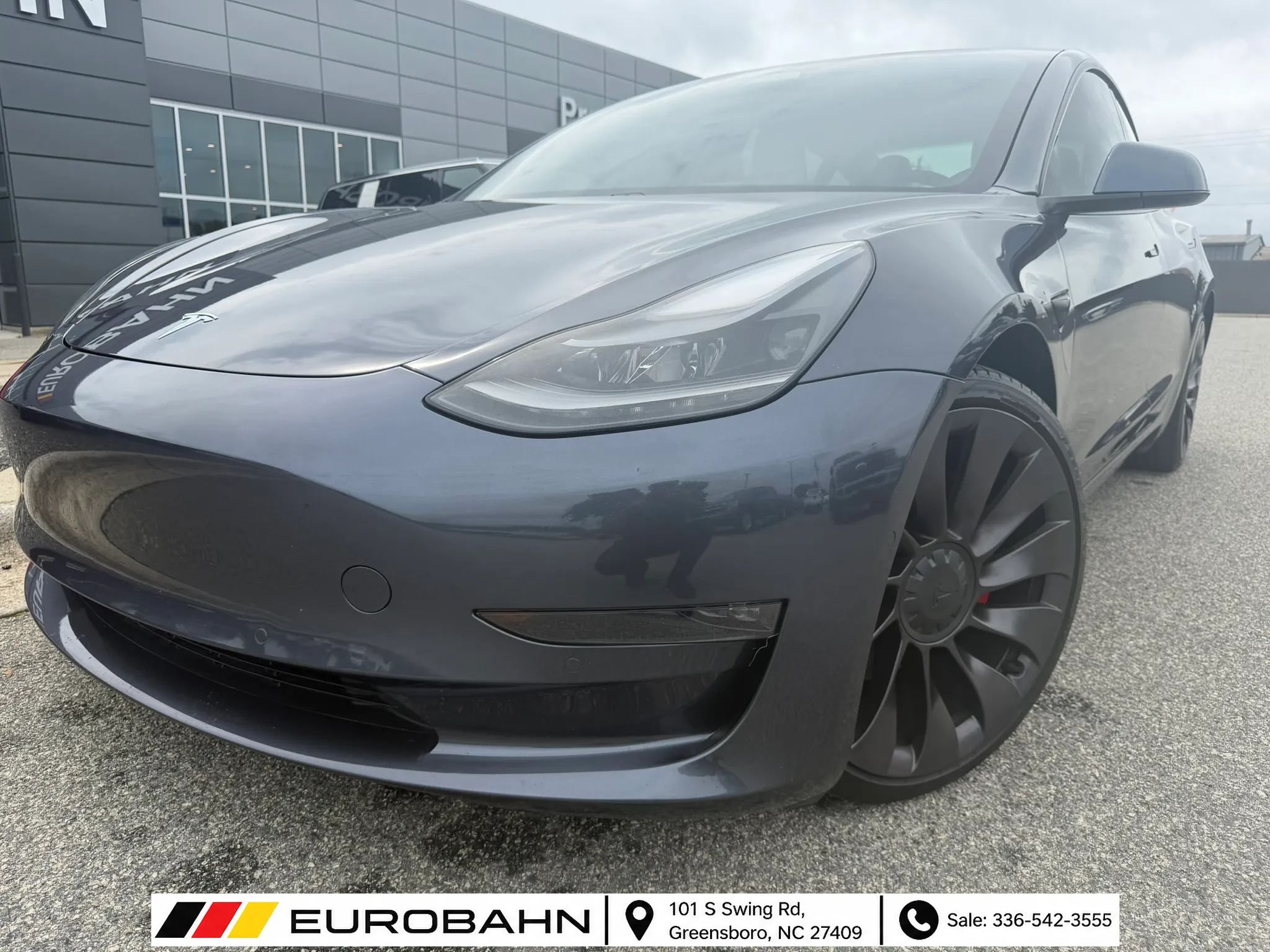 Used 2021 Tesla Model 3 Performance AWD/4WD image 1