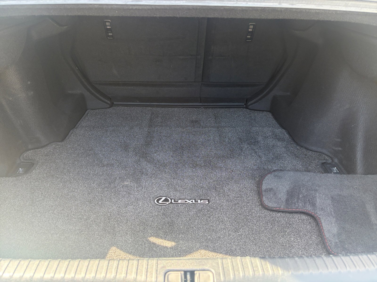 Used 2021 Lexus RC 350 F Sport RWD image 28