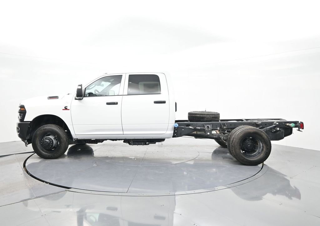 New 2026 RAM 3500 Tradesman image 10
