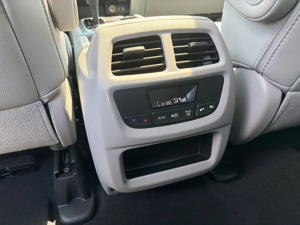 Used 2018 Honda Pilot EX-L image 35