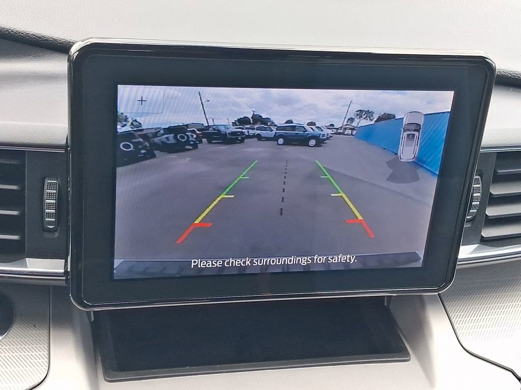 Used 2023 Ford Explorer XLT w/ Equipment Group 202A RWD image 24