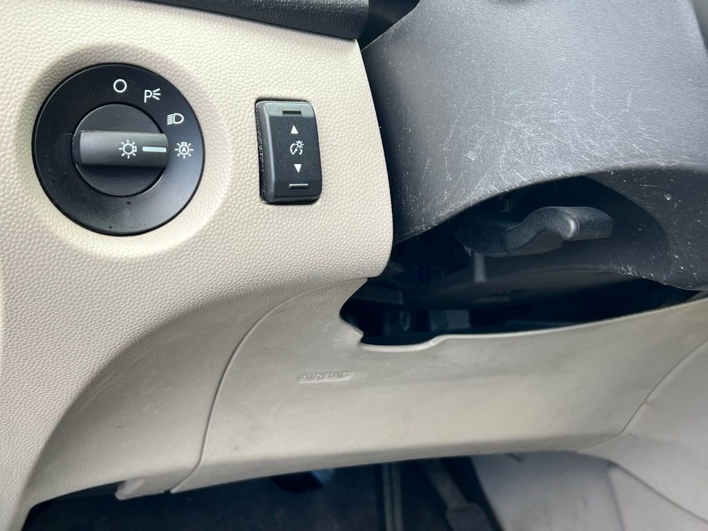 Used 2016 Ford Fiesta SE image 30