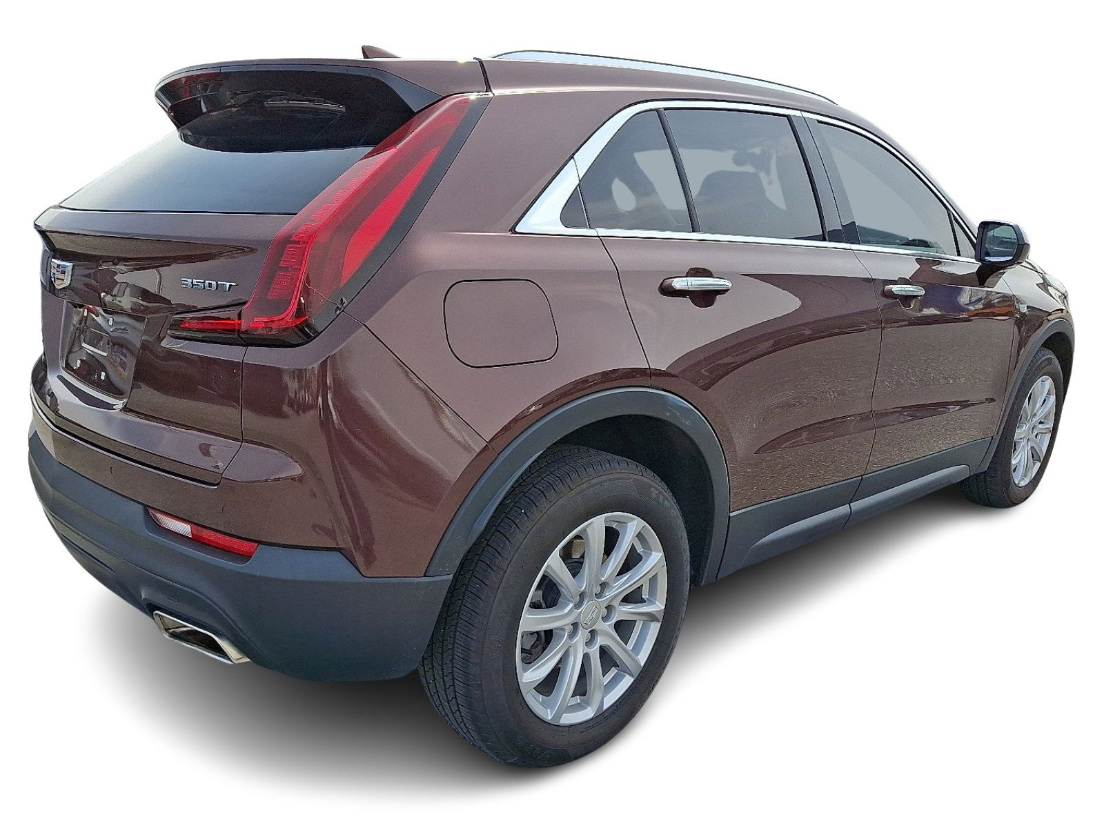 Used 2023 Cadillac XT4 Luxury w/ Cold Weather Package image 5