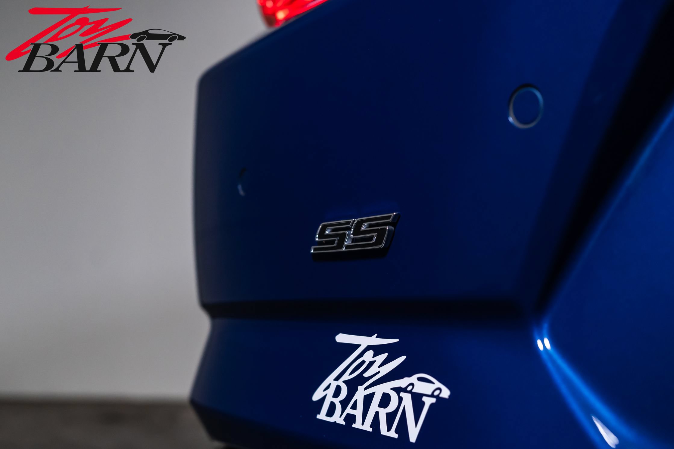 Used 2021 Chevrolet Camaro SS RWD image 13