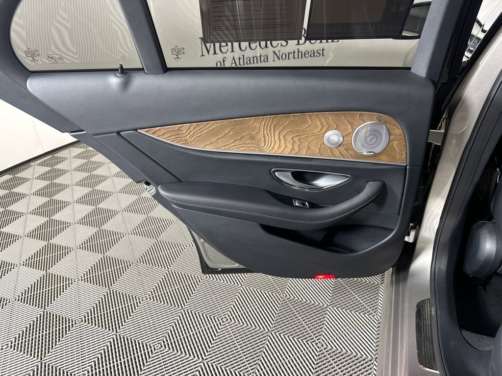 Used 2022 Mercedes-Benz E 350 Sedan image 24