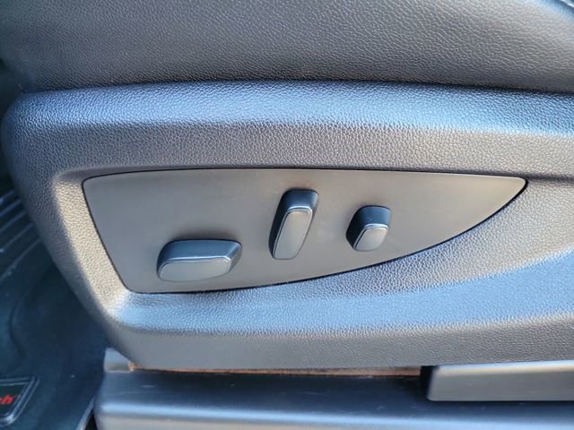 Used 2018 Chevrolet Silverado 1500 LT w/ All Star Edition image 17