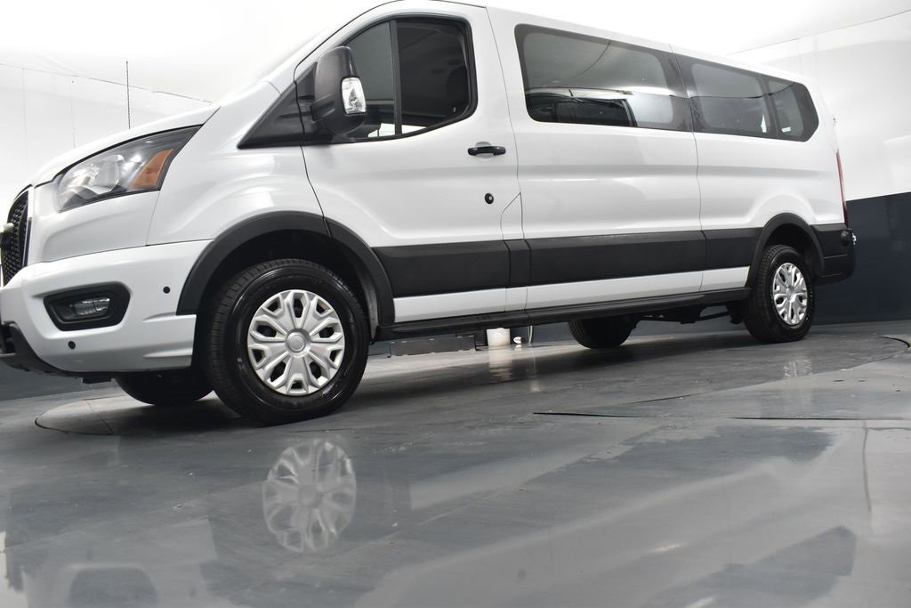 Used 2024 Ford Transit 350 XLT image 21