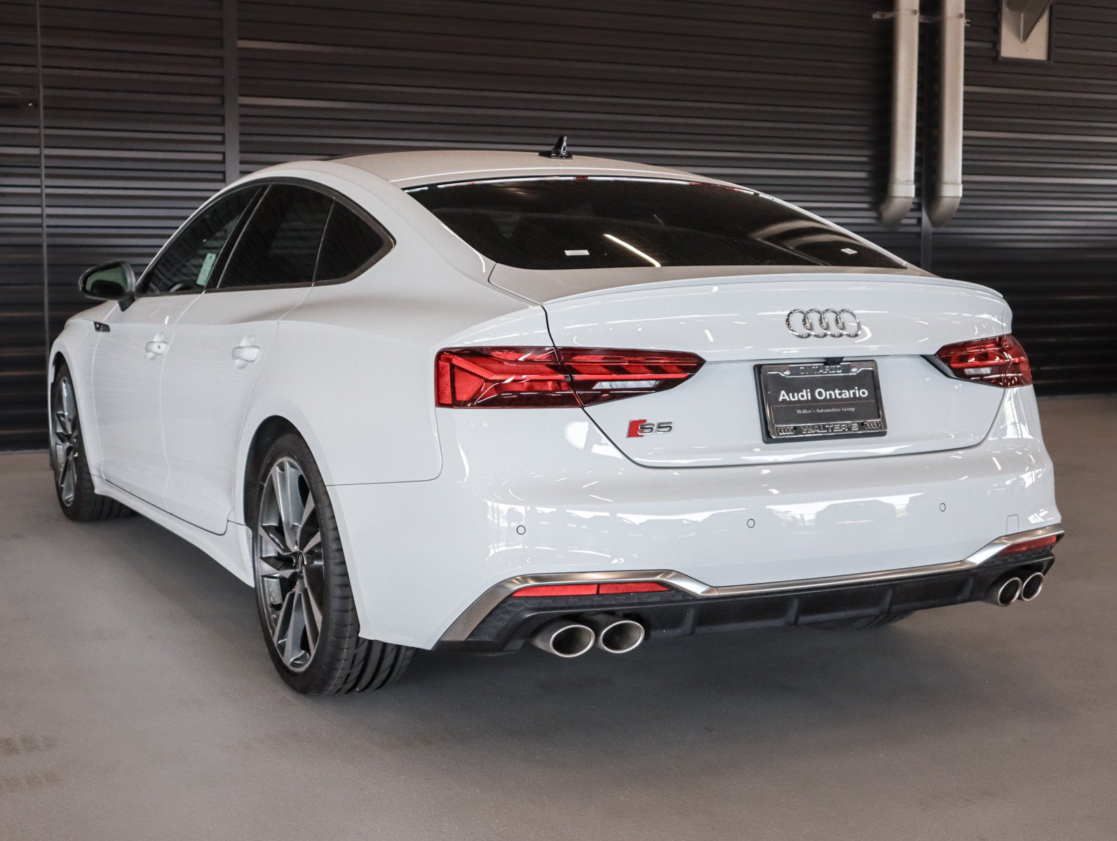 Used 2023 Audi S5 Premium Plus w/ Premium Plus Package AWD/4WD image 2