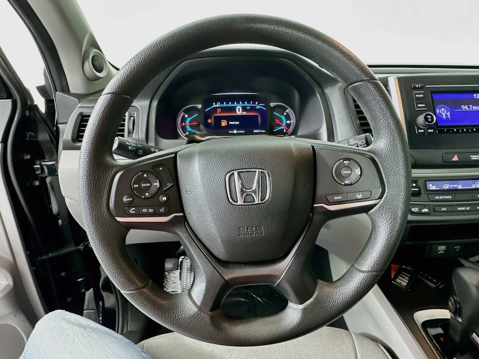 Used 2019 Honda Pilot LX image 12
