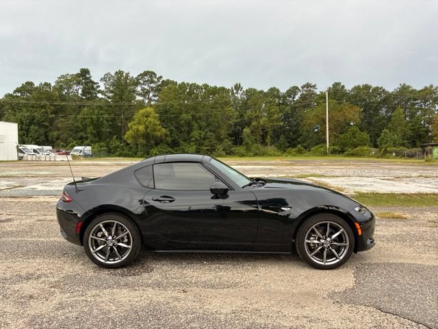 Used 2021 MAZDA MX-5 Miata RF Grand Touring RWD image 2