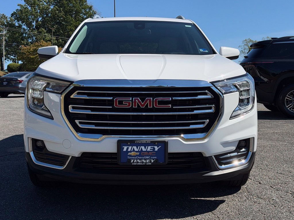 Used 2022 GMC Terrain SLT AWD/4WD image 2