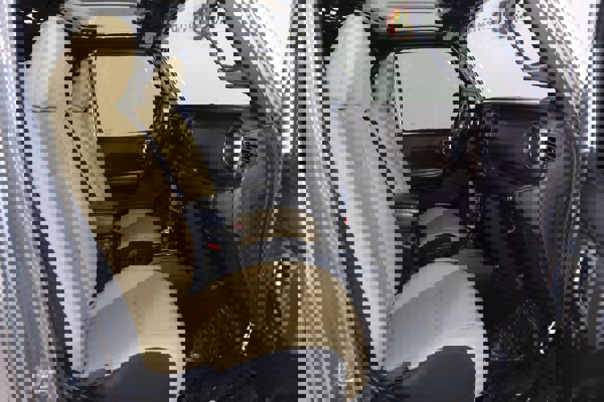 Used 2020 Jeep Gladiator Sport w/ Quick Order Package 24S image 13