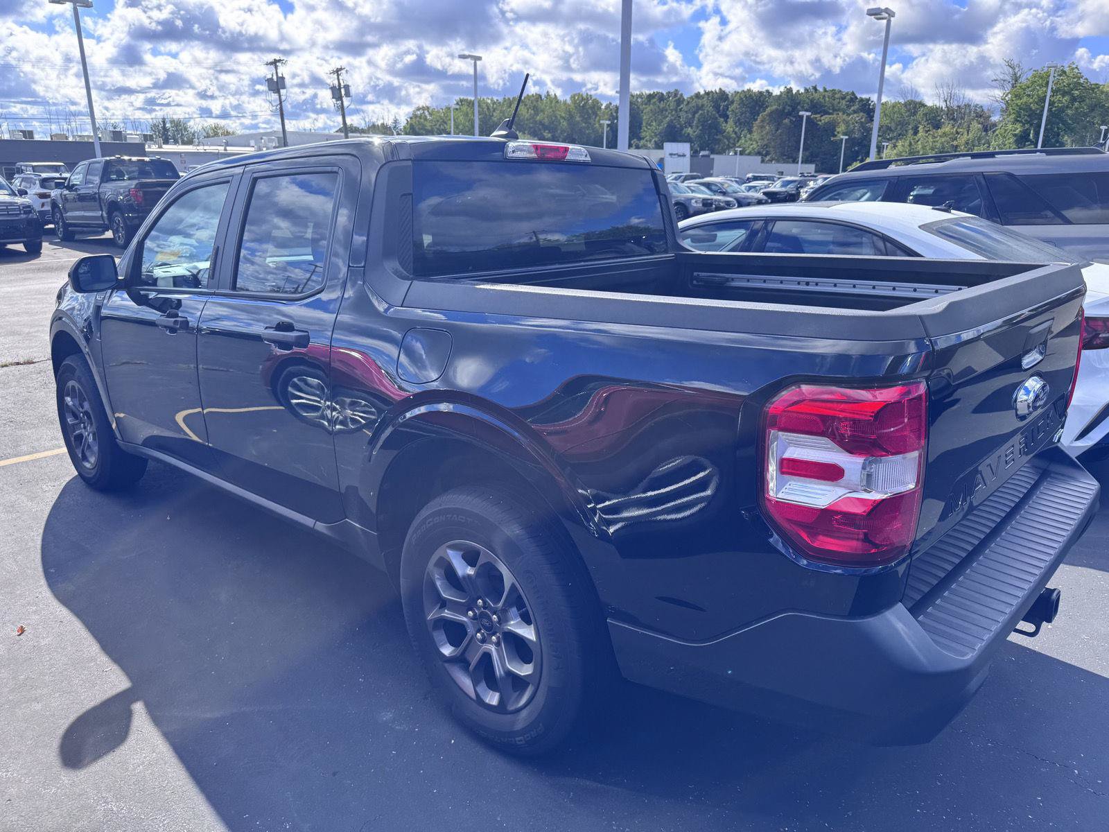 Used 2023 Ford Maverick XLT w/ Equipment Group 300A Standard AWD/4WD image 6