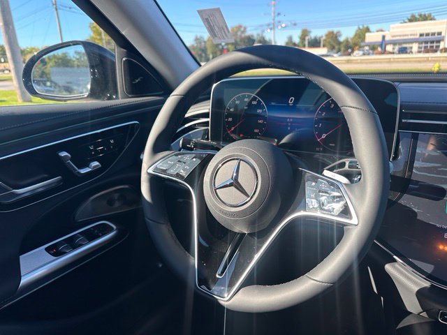 New 2027 Mercedes-Benz E 350 4MATIC Sedan image 30