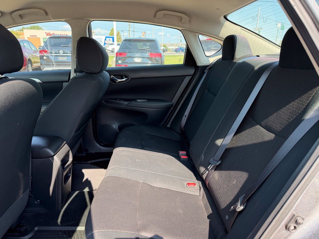 Used 2019 Nissan Sentra S FWD image 7