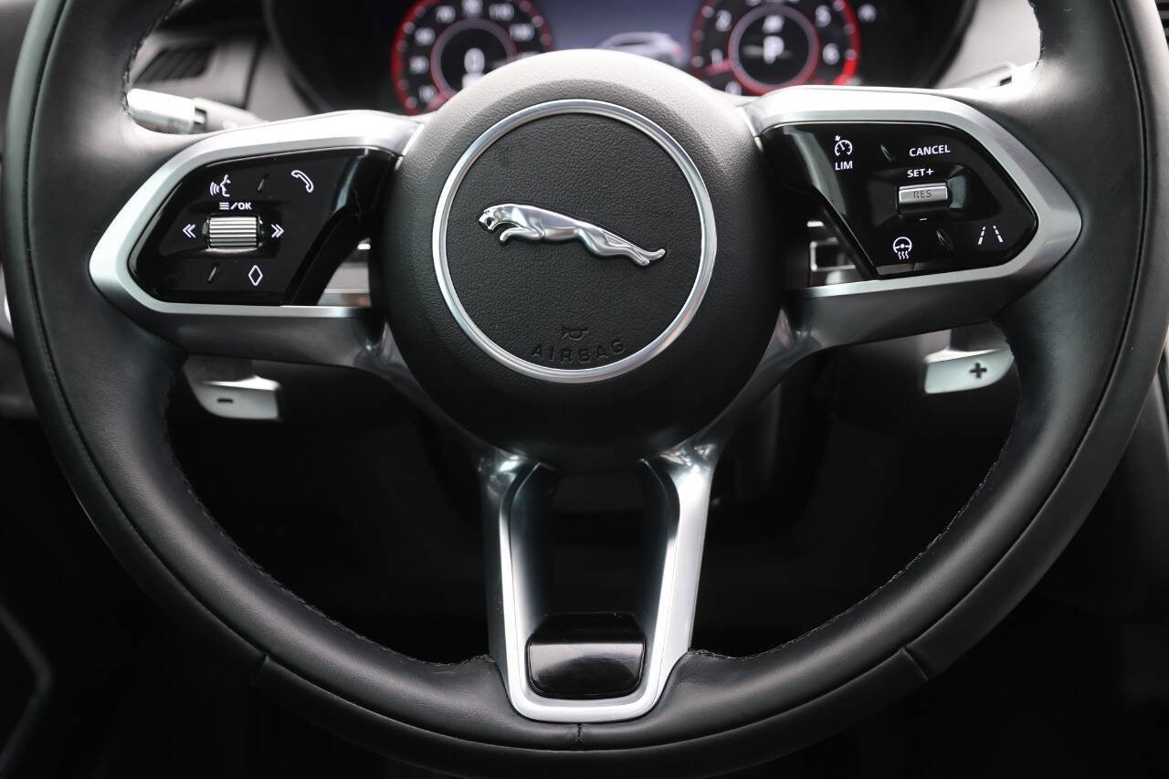 Used 2021 Jaguar E-PACE SE image 18